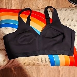 Cacique black bra / bralette no wires no lining 44dd